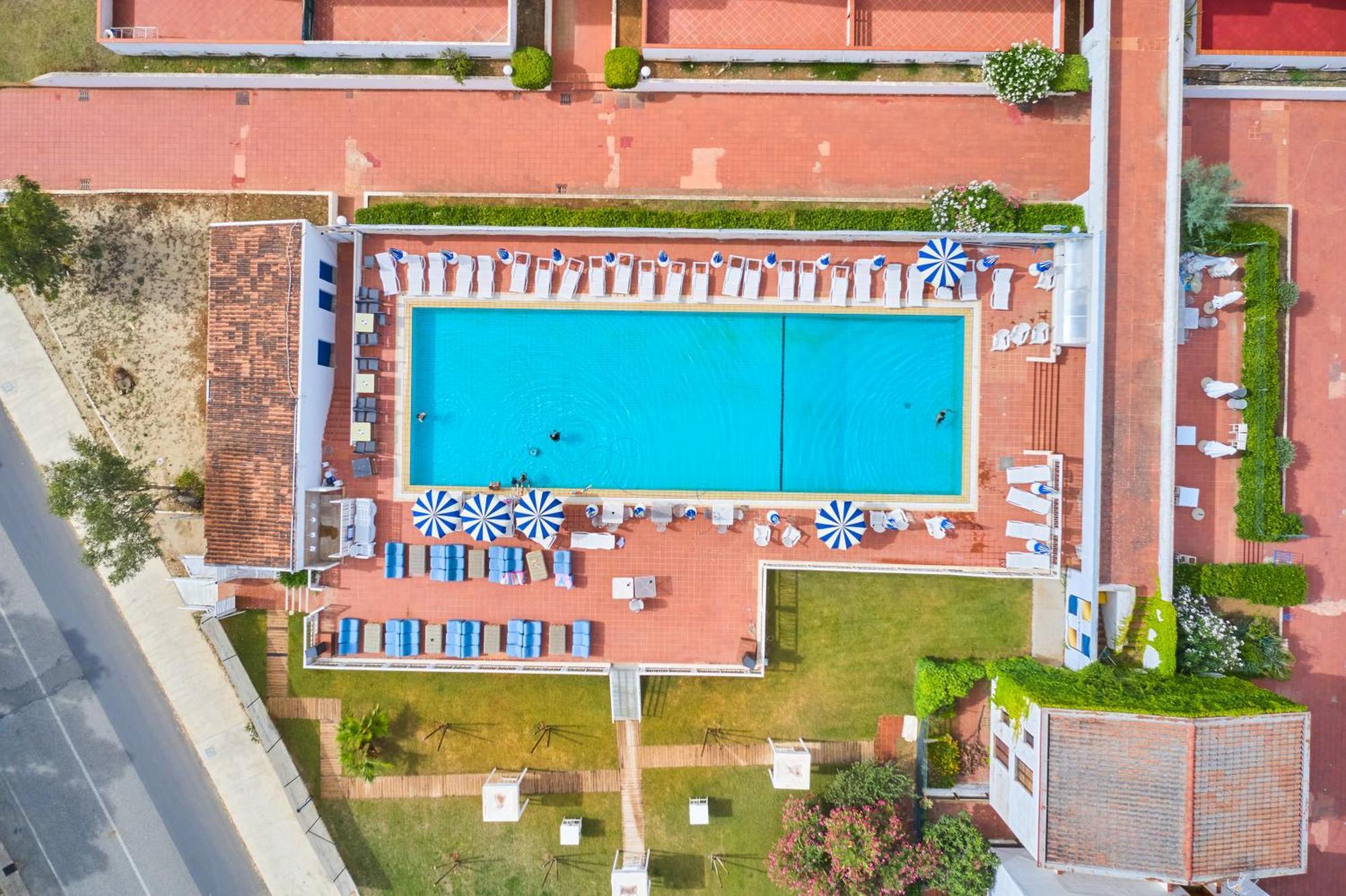 Casa Vacanze Lux By White Aparthotel I Casoni Esterno foto