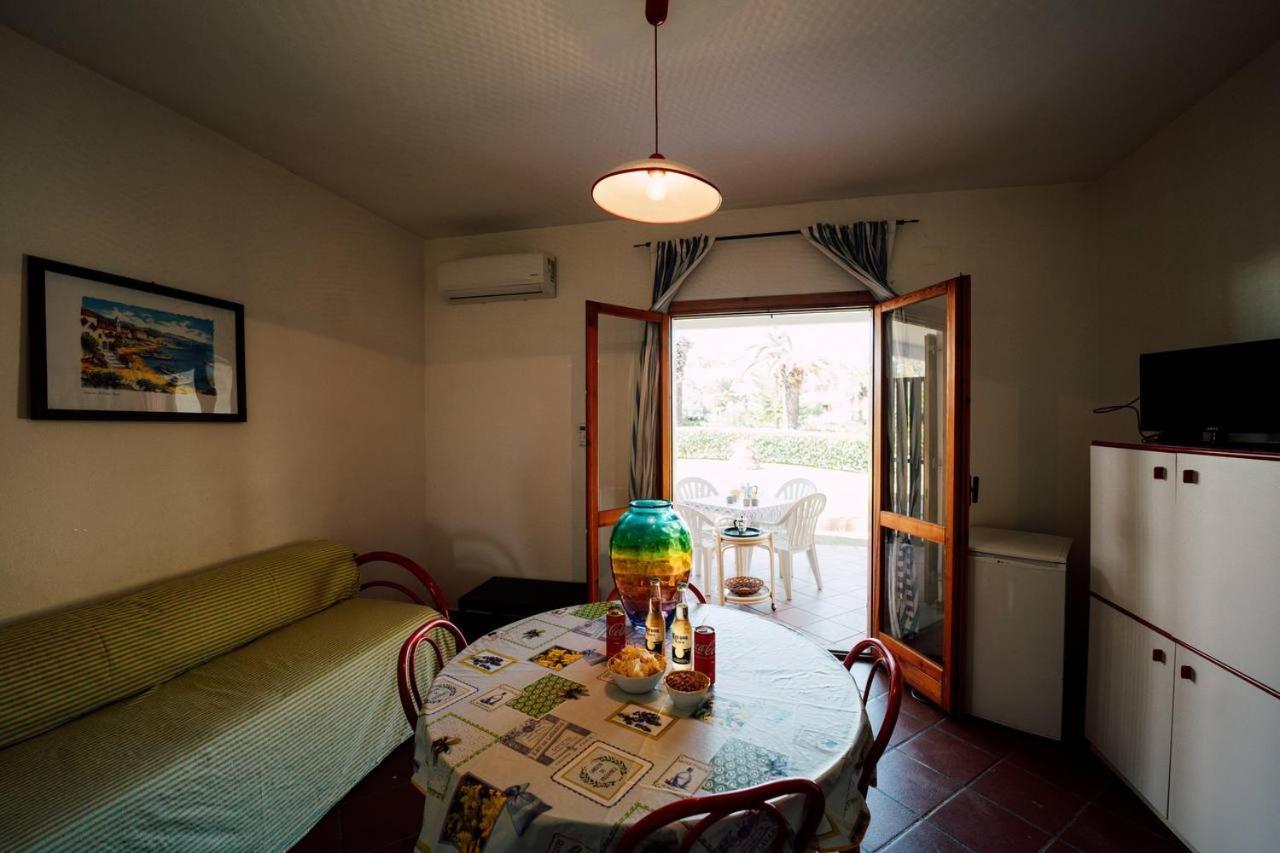 Casa Vacanze Lux By White Aparthotel I Casoni Esterno foto