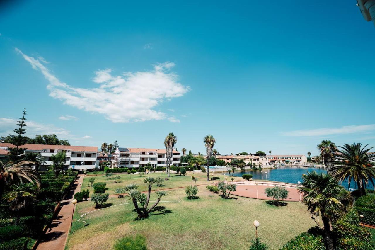 Casa Vacanze Lux By White Aparthotel I Casoni Esterno foto